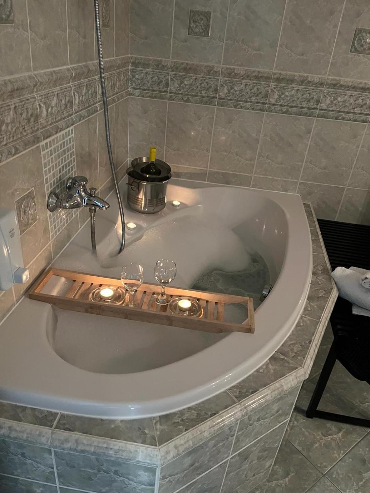 Apartments Renesance 1 Bojnice Ngoại thất bức ảnh